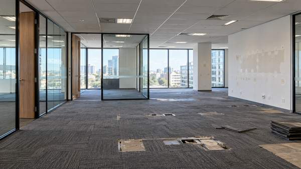 After the Desks Leave, Cheap Defit Tackles the Office Make-Good