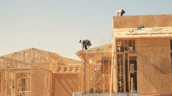 Editorial illustration for What the Homebuilder Confidence Index Measures and How to Read Its Moves